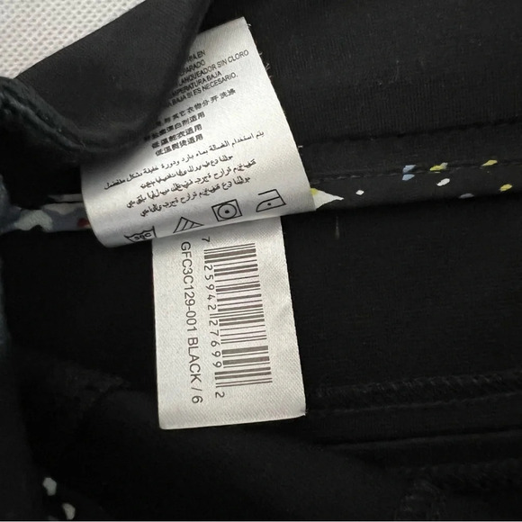 BCBGeneration Mini Skirt Size 6 A-Line Back Zip Closure Stretchy - Picture 5 of 8